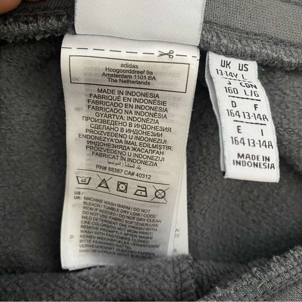 Adidas Originals 3-Stripes Jogger Pants Gray Youth L‎ (13–14Y) Casual Loungewear